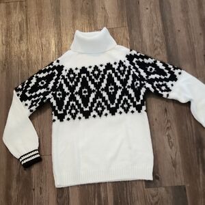 Maurices Black and White Geometric Turtleneck Sweater